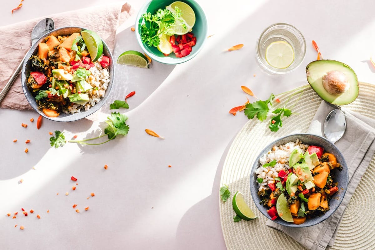 Low Carb Meal Prep: Easy Recipes, Tips, and Weekly Plans for Healthy Eating