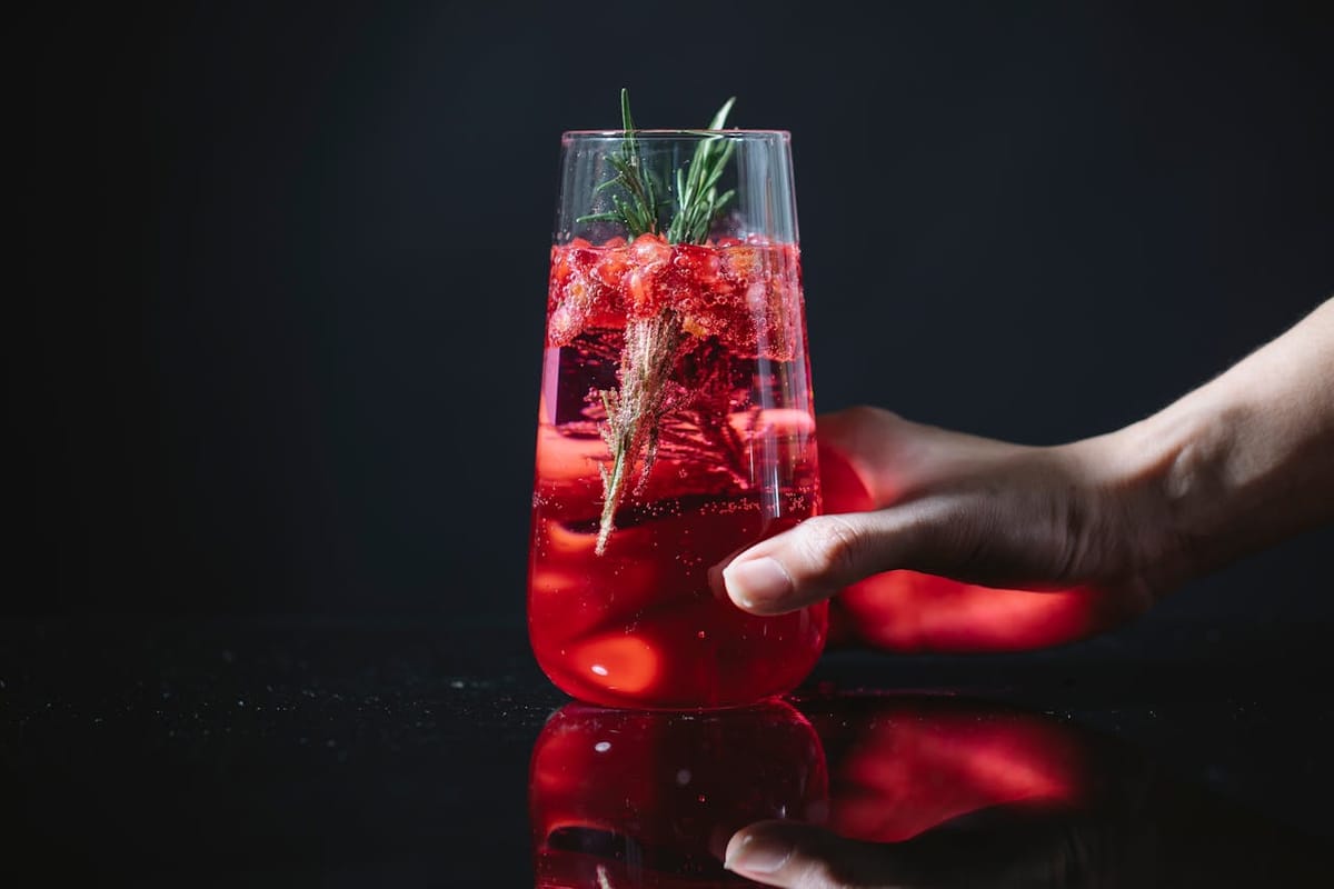 Monaco Drink: A Sweet, Refreshing French Cocktail You’ll Love